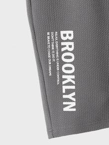 GENTILAND Men Letter Graphic Tee & Drawstring Waist Shorts - Grey - View 5