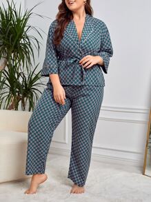 Plus Allover Print Belted Robe & Trousers Set - Green - View 3