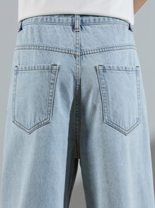 Manfinity Hypemode Loose Fit Men's Slant Pocket Straight Leg Jeans Baggy Long Washed Light Jean Cargo Plain Blue Going Out Academia Boyfriend Gift - Light Wash - View 7