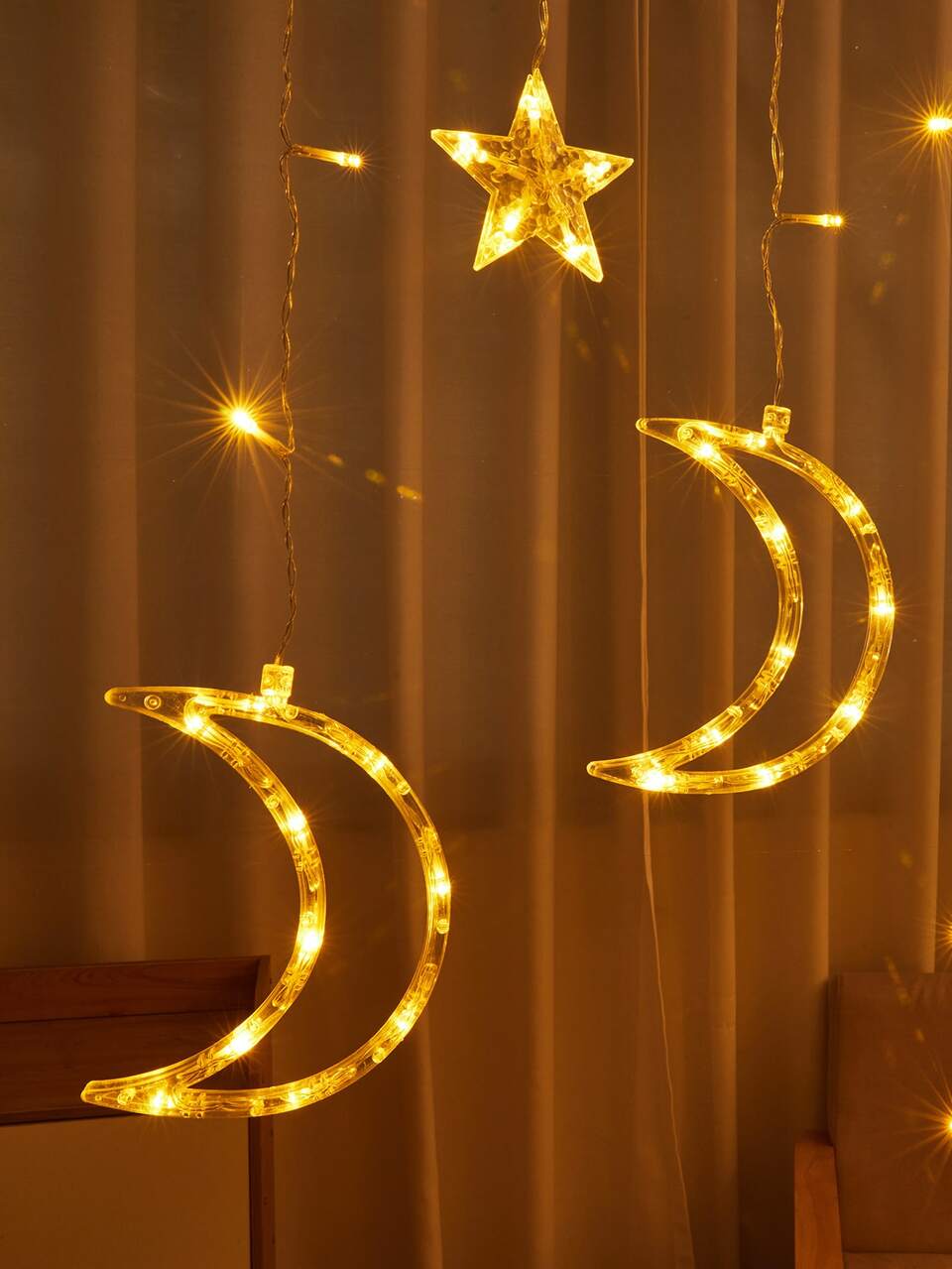 1pc 10-Light Moon Suction Cup Battery Operated Decorative String Lights, Home Decor Moon Suction Cup Battery Lights, Room Decor Moon Suction Cup Battery Lights, Ramadan Decoration Moon String Lights, Moving Season Decor Star Moon LED String Lights, Fairy Lights, Camping Lights, Party Decor Moon Suction Cup Battery Lights, LED Lights, Ramadan Decoration Lights