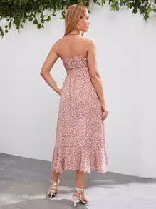 SHEIN Maternidad Vestido de tirantes con estampado floral bajo con fruncido con cinturón - Multicolor - Ver 2