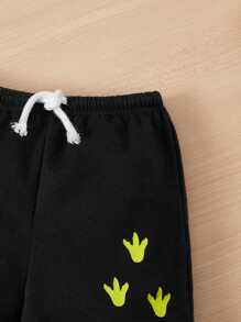 SHEIN Leap Crew Baby Boy Dinosaur Print Tee & Drawstring Waist Track Shorts - Yellow - View 3