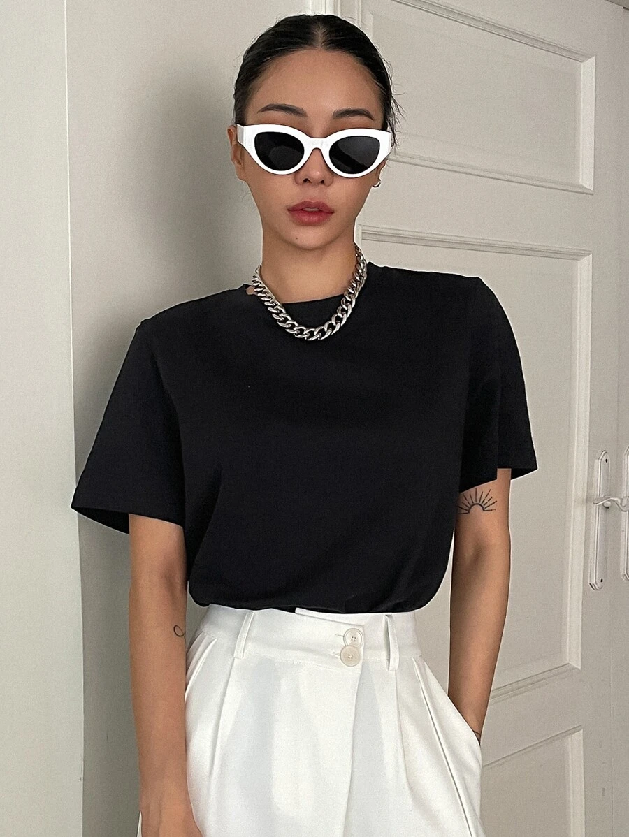 DAZY Chất rắn Xoay lại Vòng cổ Áo thun - màu đen - Xem 1