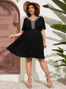 SHEIN LUNE Vestido panel con cinta geométrica sin cinturón - Negro - Ver 4