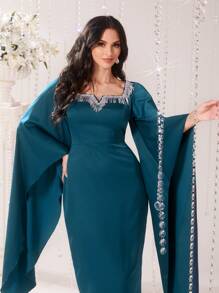 Modelyn Contrast Sequin Notch Neck Cloak Sleeve Dress - Teal Blue - View 5