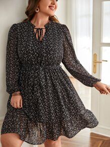 SHEIN Frenchy Vestido con estampado floral de cuello con cordón