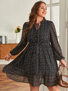 SHEIN Frenchy Vestido con estampado floral de cuello con cordón