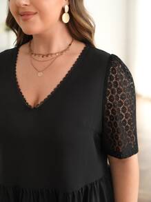 SHEIN Frenchy Plus Contrast Lace Button Back Peplum Blouse - Black - View 6