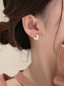 Heart Design Stud Earrings - Multicolor - View 2