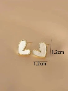 Heart Design Stud Earrings - Multicolor - View 3
