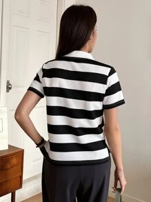 DAZY In sọc Cổ áo tương phản Áo thun - Đen và trắng - Xem 2