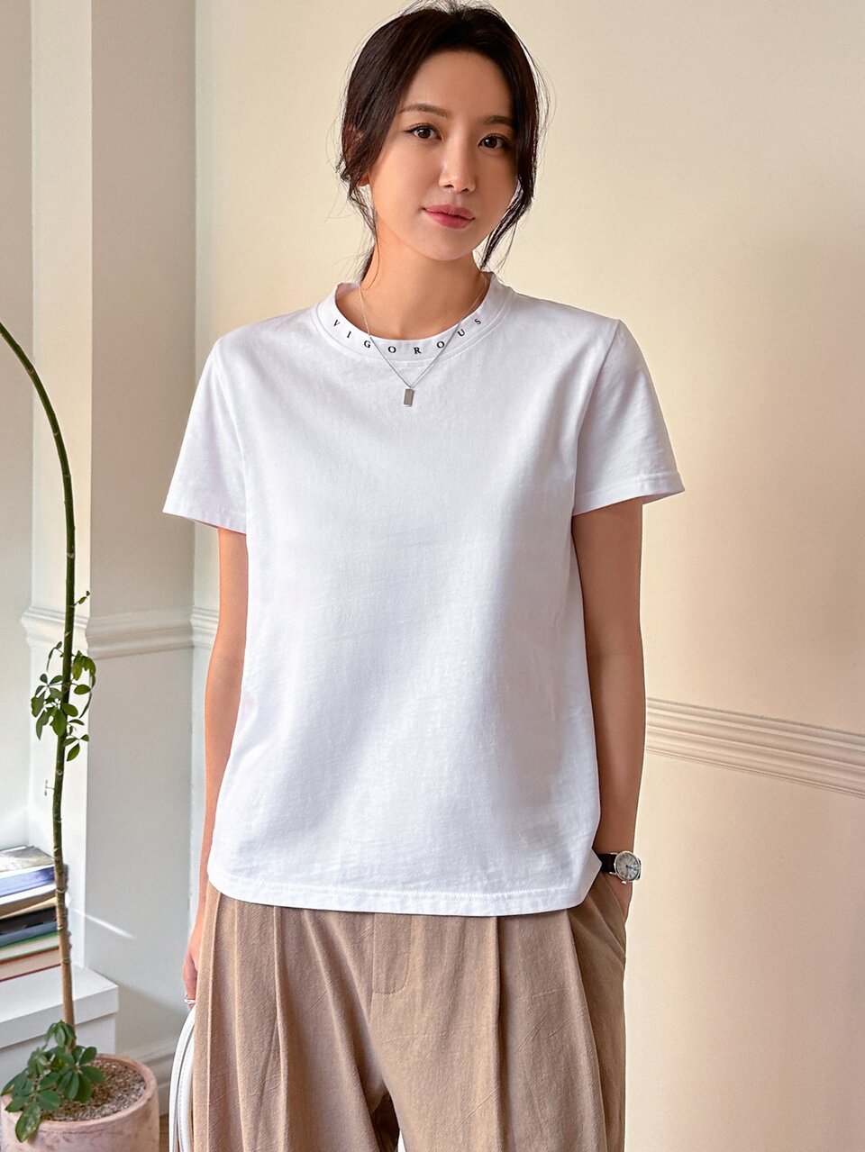 Letter Graphic Round Neck Tee