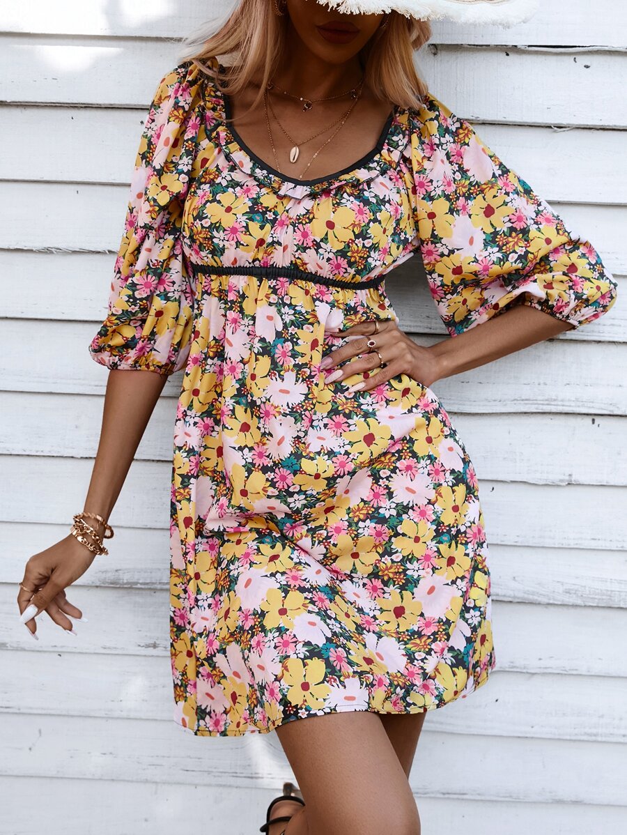 GENKIRA Allover Floral Print Puff Sleeve Dress - Multicolor - View 1