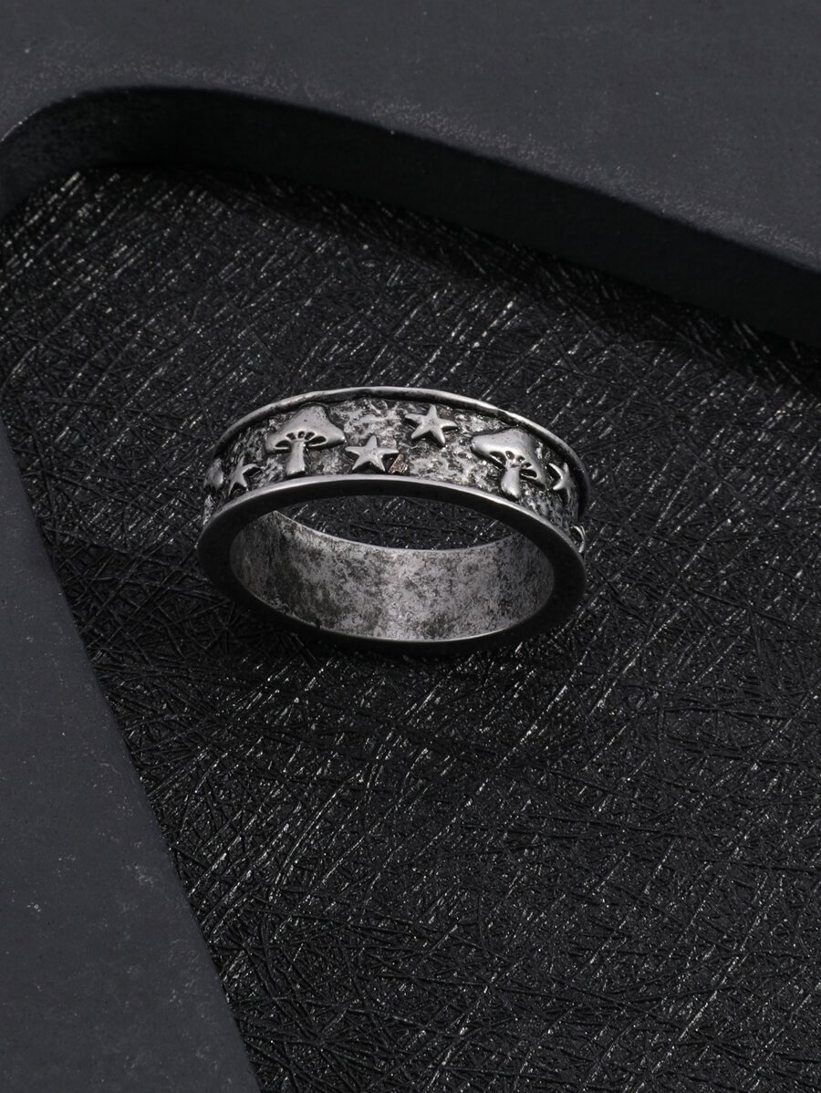 Fashionable and Popular Men Mushroom Engraved Ring Alloy for Vacation and for a Stylish Look - Antique Silver - View 1