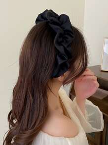 Solid Ruched Headband - Black - View 1