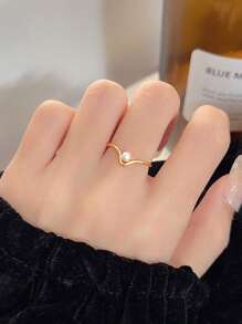 1pc Geometric V-Shaped Pearl Decor Opening Copper Ring, Suitable For Wedding Season And Engagement - Yellow Gold - View 1