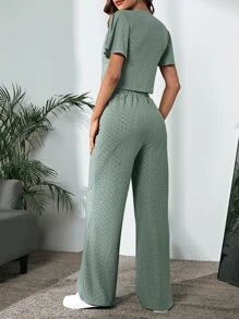 SHEIN LUNE Camiseta crop con bordado con ojal de manga mariposa con pantalones - Verde - Ver 2