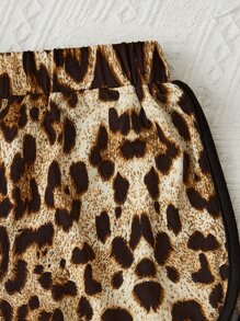 SHEIN 女孩字母圖案T恤和豹紋印花短褲 - 彩色 - 查看 2