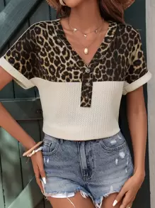 SHEIN LUNE 豹紋印花前紐扣T恤 - 杏色 - 查看 4