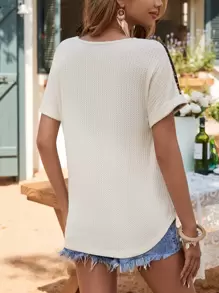 SHEIN LUNE 豹紋印花前紐扣T恤 - 杏色 - 查看 2