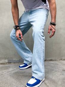 Manfinity Men Slant Pocket Straight Leg Jeans - Light Wash - View 1