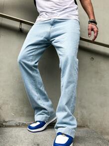 Manfinity Men Slant Pocket Straight Leg Jeans - Light Wash - View 4