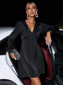 SHEIN BAE Contrast Sequin Lantern Sleeve Dress - Black - View 5