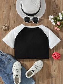 SHEIN Girls Heart & Letter Graphic Raglan Sleeve Crop Tee - Black - View 2