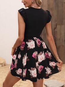 SHEIN Clasi 印花荷葉邊連衣裙