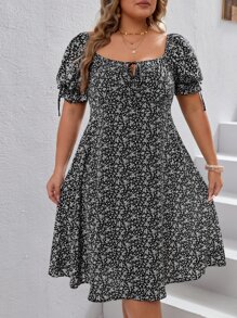 SHEIN VCAY Plus Ditsy Floral Print Knot Front Puff Sleeve Dress - Black and White - View 5