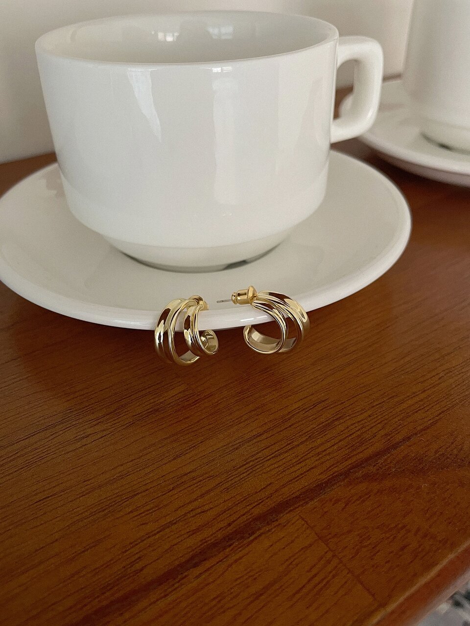 Minimalist Cuff Hoop Earrings