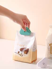 2 piezas Clip de sellado gráfico de dibujos animados - Multicolor - Ver 3