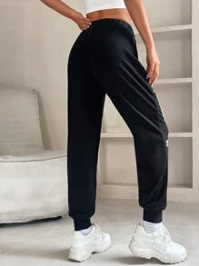 SHEIN PETITE 卡通臉和字母圖案彈性腰帶衛褲 - 黑色 - 查看 2