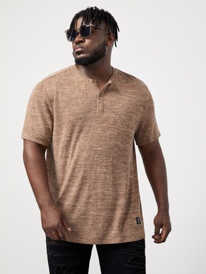 Manfinity Men Plus Quarter Button Tee