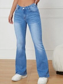 Slant Pocket Flare Leg Jeans - Light Wash - View 5