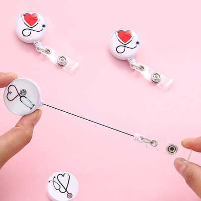 1入組愛心圖案隨機扣飾