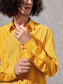 Manfinity RebelGame 1pc Loose Fit Striped Button-Up Shirt - Multicolor - View 9