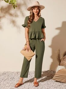 SHEIN LUNE 素色荷葉邊上衣和褲子套裝 - 軍綠色 - 查看 1