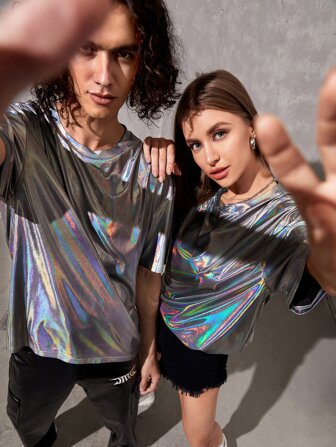 Manfinity Unisex Loose Fit 1pc Holographic Drop Shoulder T-Shirt