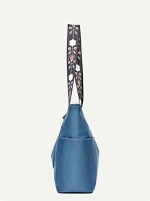 Flower & Letter Graphic Shoulder Tote Bag - Blue - View 4