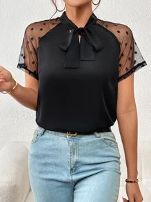 SHEIN Frenchy 拼接波點網紗繫帶領襯衫 - 黑色 - 查看 6