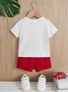 SHEIN Baby Boy Car & Slogan Graphic Tee & Shorts - Red - View 2