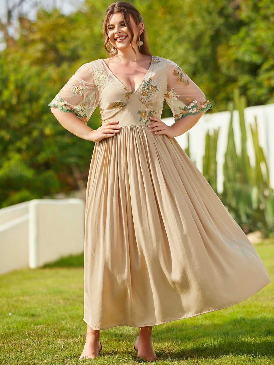 S BETRO Plus Floral Embroidery Pleated Hem Bridesmaid Dress - Apricot - View 1