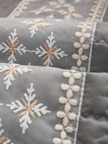 1pc Waffle Quilting Anti-Slip Sofa Cover With Snowflake Decor, Couch Cover Blanket - Dark Grey - View 2