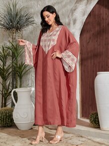 Al Najma 幾何印花蝙蝠袖土耳其長袍 - 乾枯玫瑰色 - 查看 1