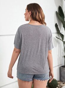 SHEIN LUNE 大碼花卉刺繡T恤 - 灰色 - 查看 2