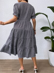 SHEIN VCAY Vestido con estampado de guingán de manga farol bajo con fruncido - Blanco y Negro - Ver 2