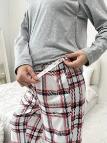 Maternity Raglan Sleeve Tee & Plaid Adjustable Waist Trousers Lounge Set - Multicolor - View 4