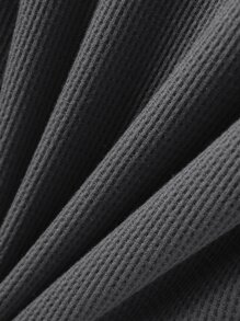 Manfinity Hypemode 男士字母補丁細節拼接邊T恤無項鏈 - 深灰色 - 查看 3