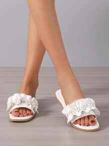 Sandal đế bằng quai ngang đính ngọc trai giả, chất liệu lưới, thích hợp cho nữ đi biển, mùa xuân hè. - trắng - Xem 5
